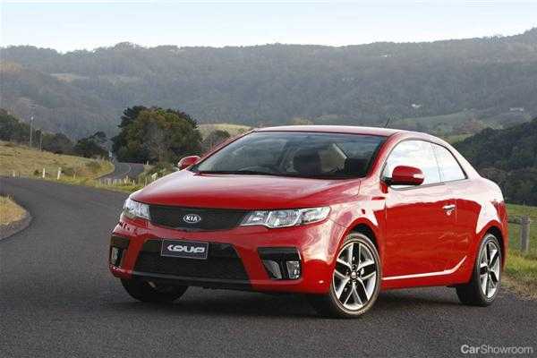 Review - 2011 Kia Cerato Koup Review and Road Test