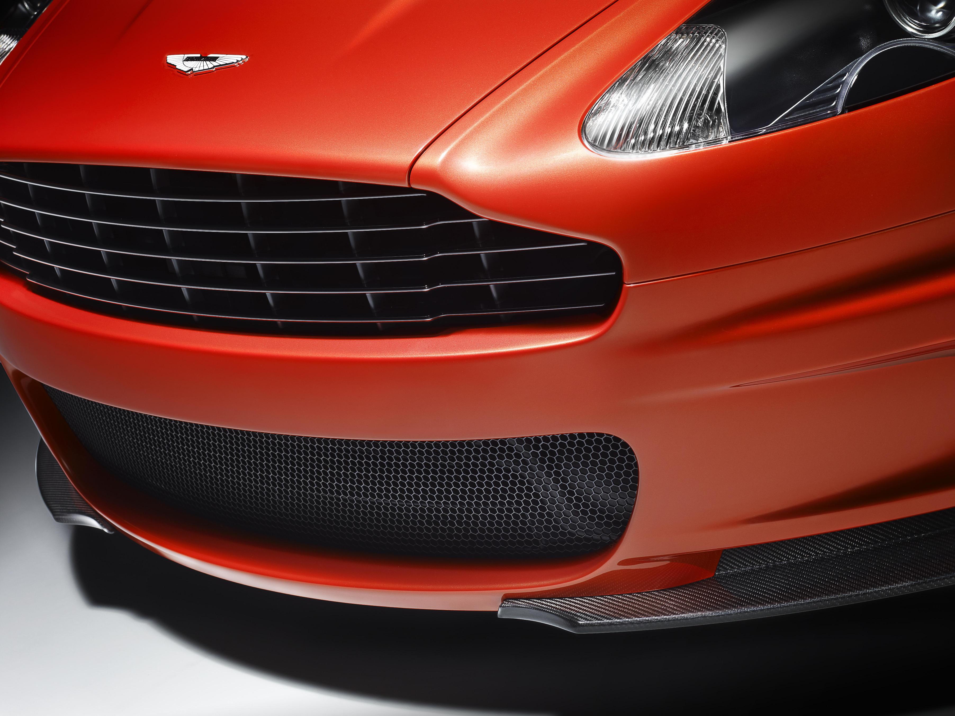 News - 2011 Aston Martin DBS Carbon Edition