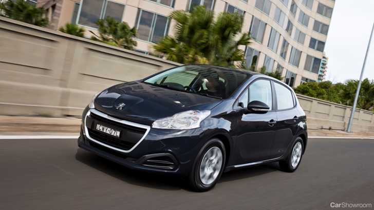 2015 PEUGEOT 208