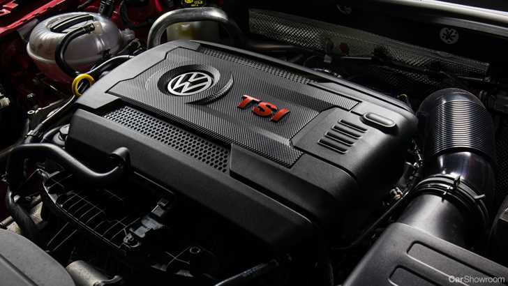 2017 Volkswagen Golf GTi (5-Door)