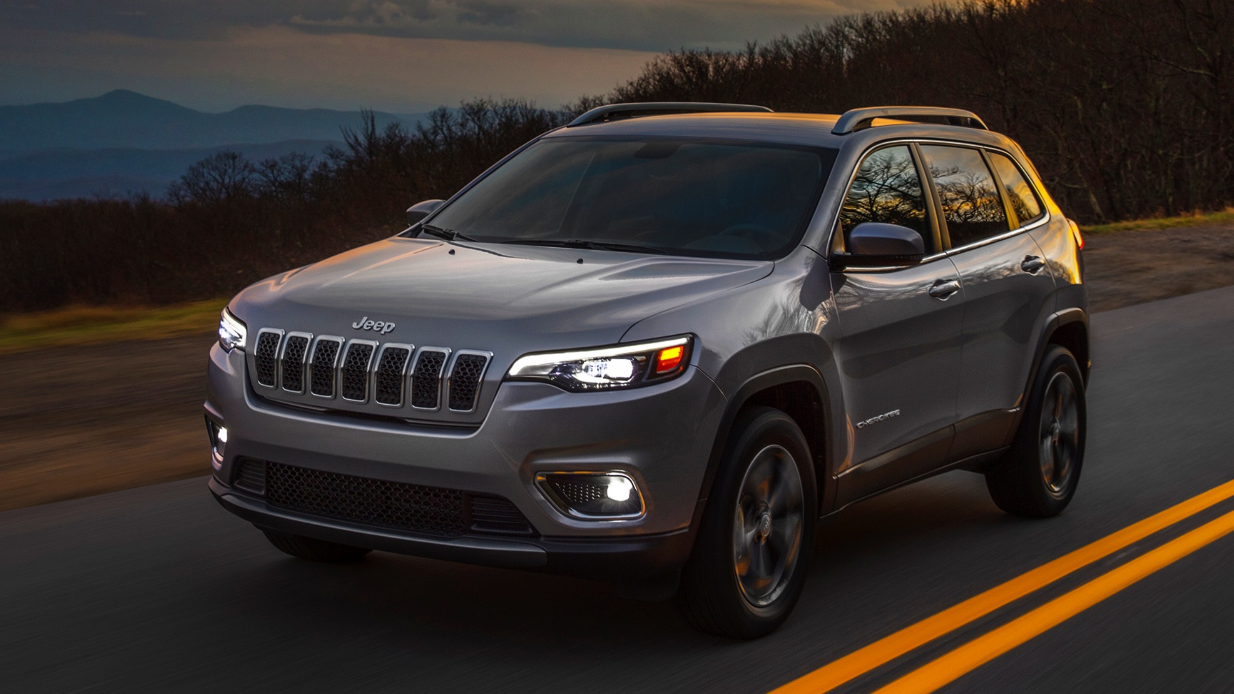 Новый джип фото. Jeep Cherokee 2019. Джип Гранд Чероки 2019. Jeep Чероки 2019. Джип Гранд Чероки 2018-2019.