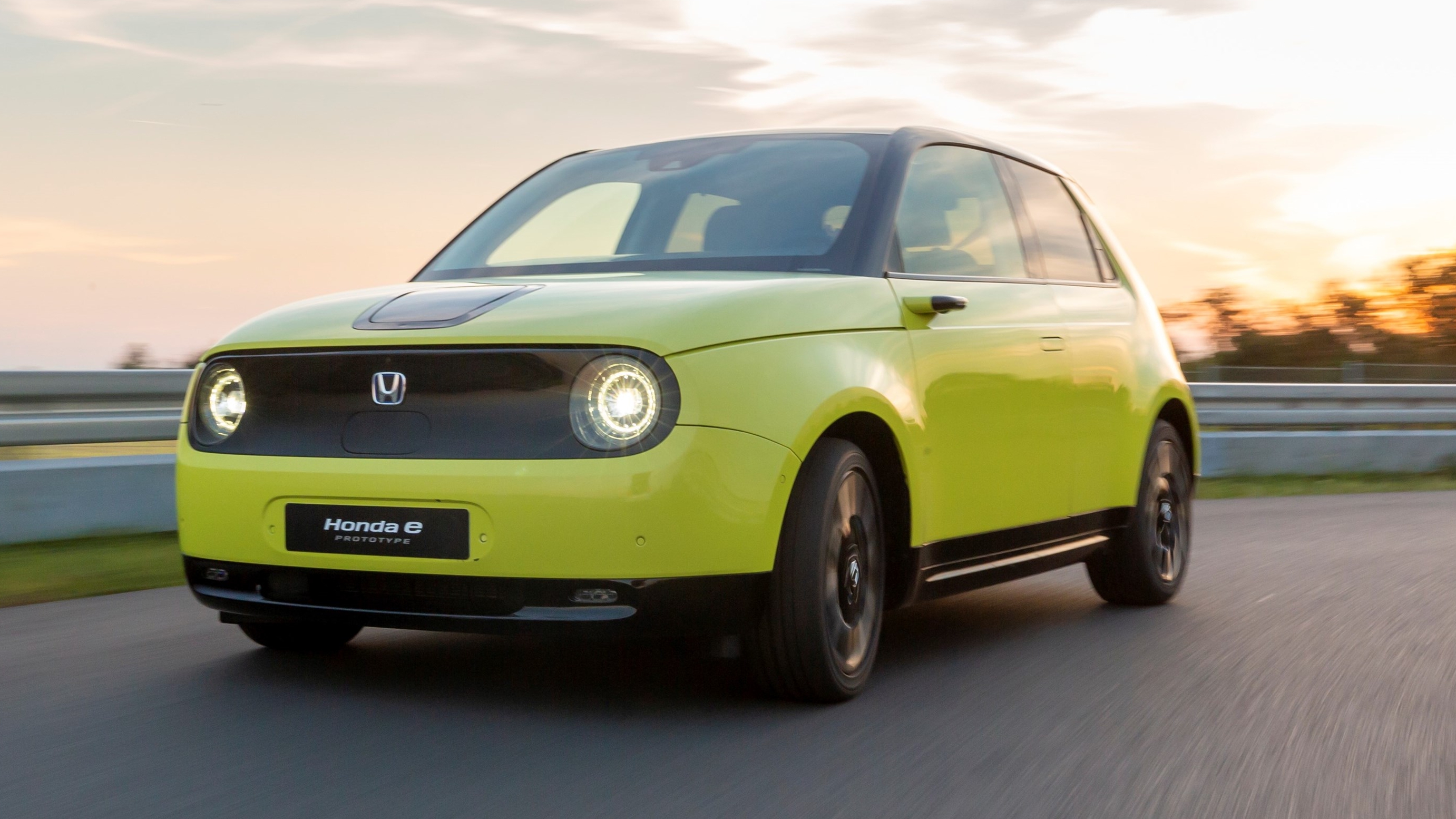 News - Honda's E Is A Cute EV With Warm Hatch Verve