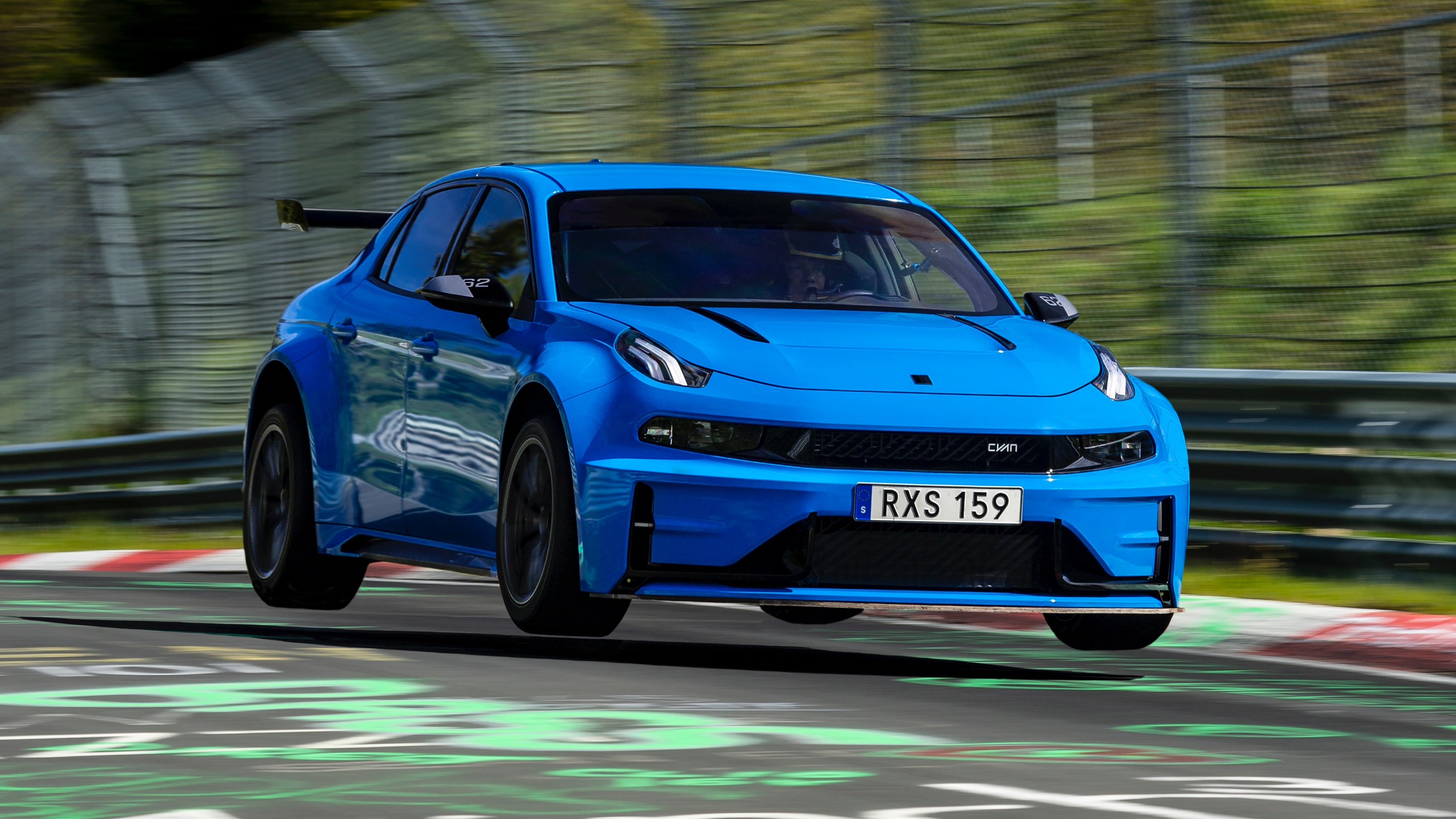 News - Lynk & Co 03 Cyan Concept Smashes 'Green Hell' Record