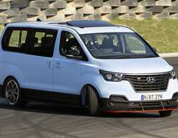 Hyundai iMax N 'Drift Bus'